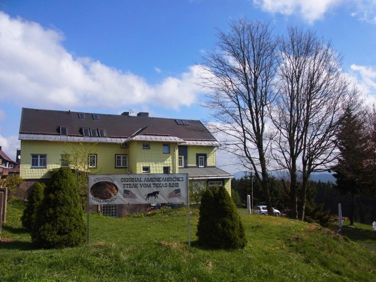 Hotel Schoene Aussicht Masserberg Exterior foto