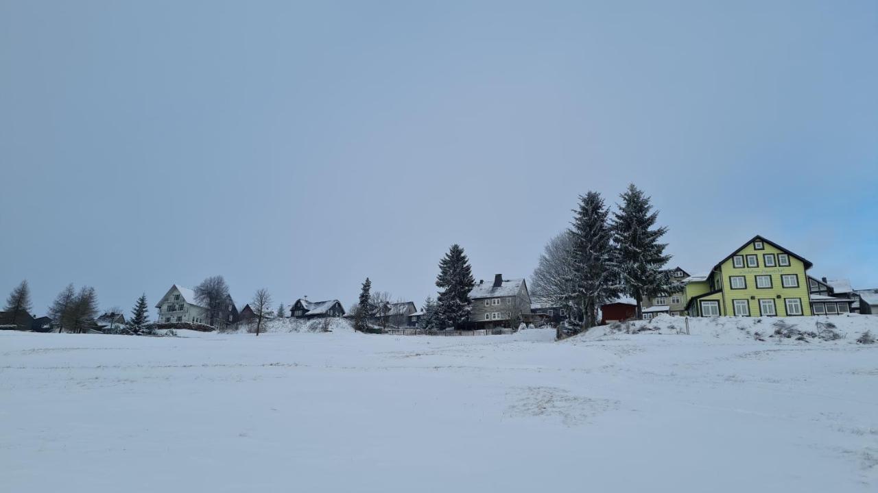 Hotel Schoene Aussicht Masserberg Exterior foto