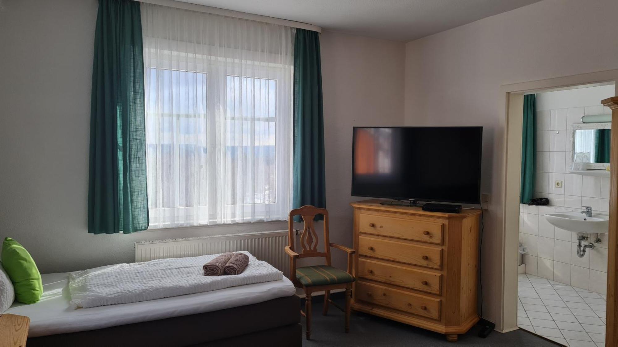 Hotel Schoene Aussicht Masserberg Habitación foto